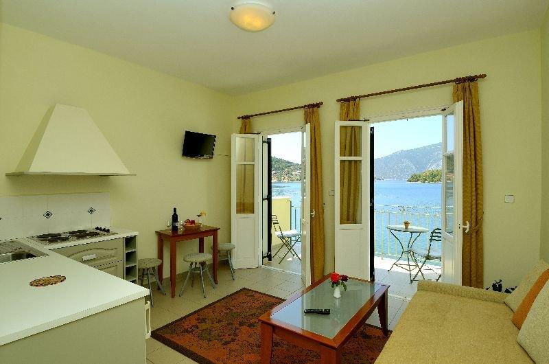 Omirikon Hotel Vathy  Bagian luar foto