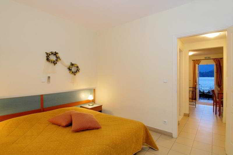 Omirikon Hotel Vathy  Bagian luar foto